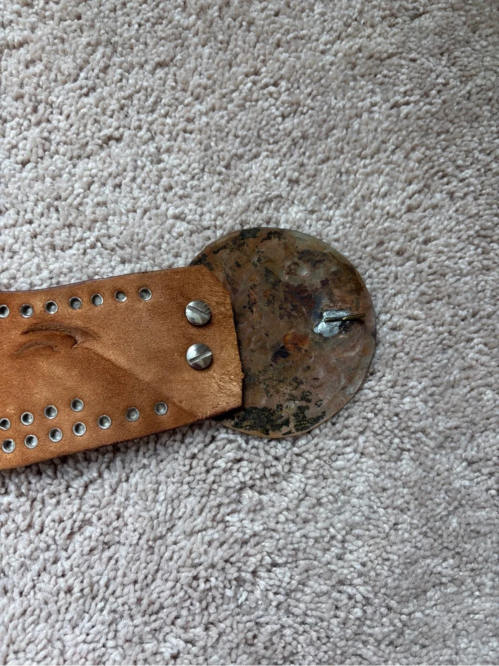 Western Scalloped Brown Leather Belt with Decorative Buckle